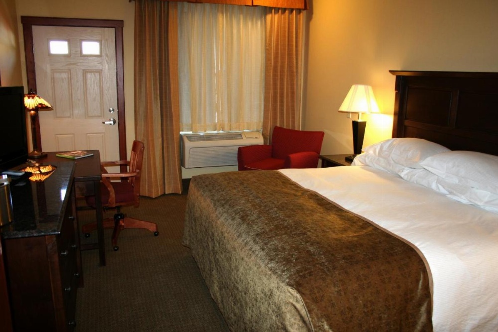 Room image 3